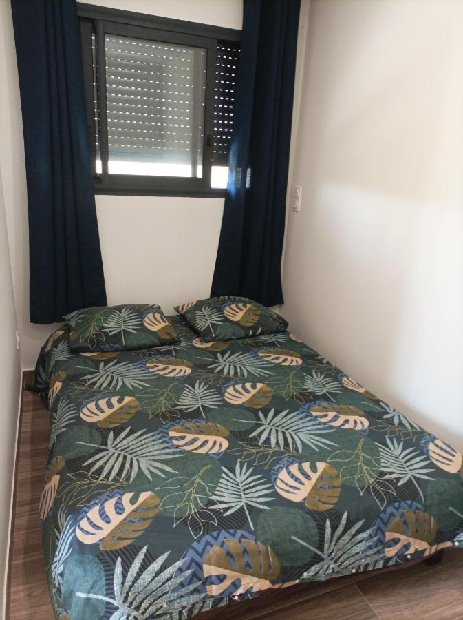 Chambre Amenage En Studio Cers ภายนอก รูปภาพ