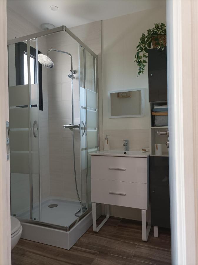 Chambre Amenage En Studio Cers ภายนอก รูปภาพ